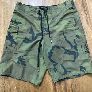 Volcom youth boys board shorts